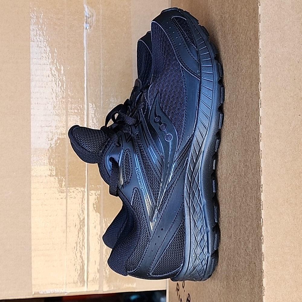 New Saucony Men's Black Athletic Shoes - Picture 11 of 11
